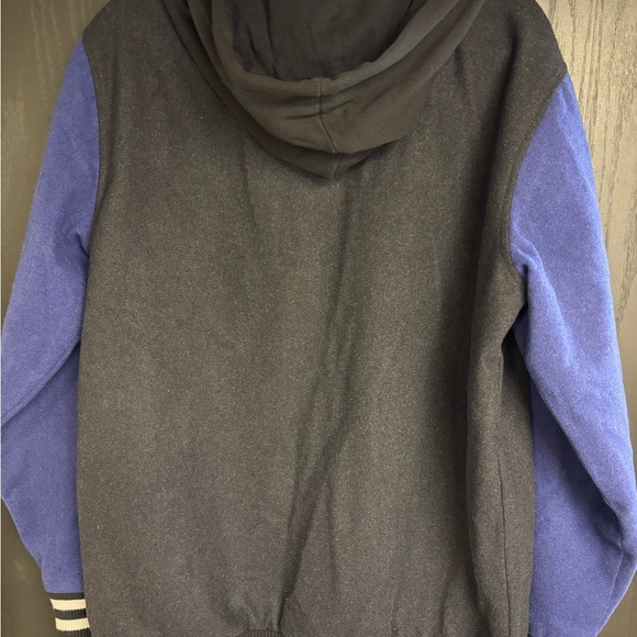 Harry Potter Ravenclaw Black and Blue Varsity Jacket - Picture 4 of 4